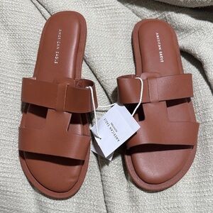 American Eagle Brown Slide Sandals